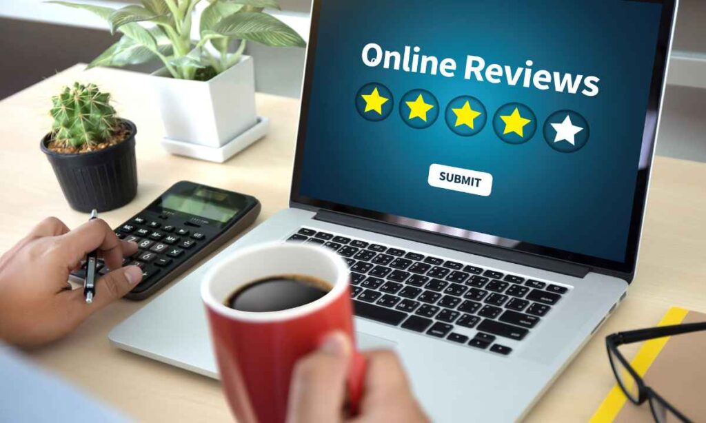 Integrating Online Reviews into Your Blogging Strategy